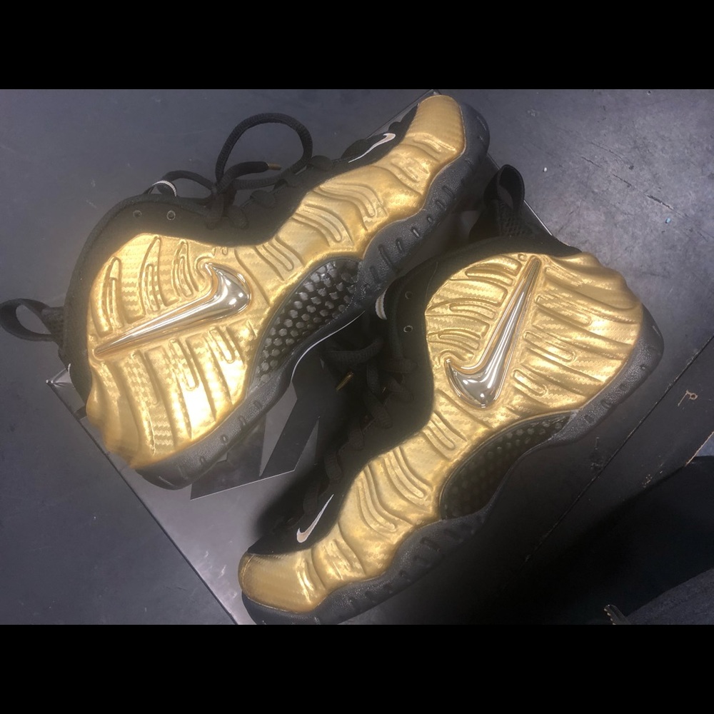 Nike Foamposite pro gold check size 9.5 men🔥🔥🔥